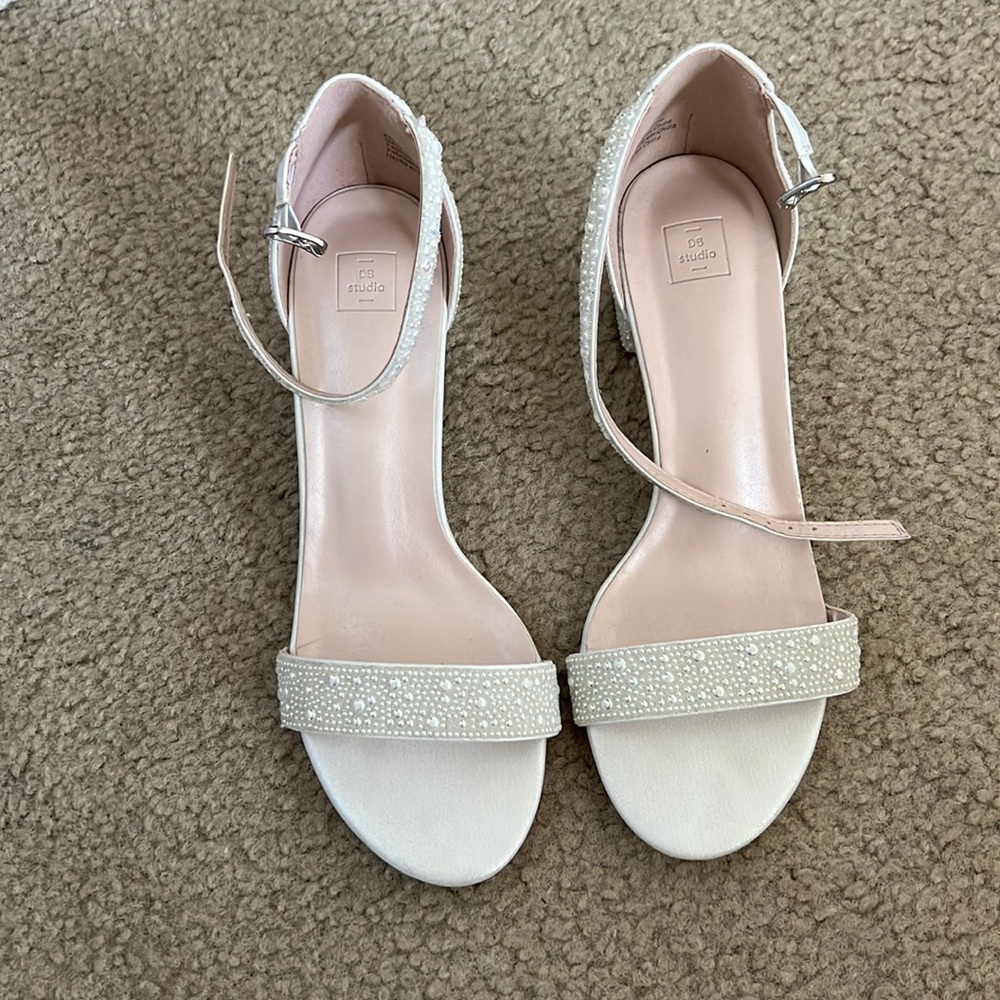 David’s Bridal wedding shoes